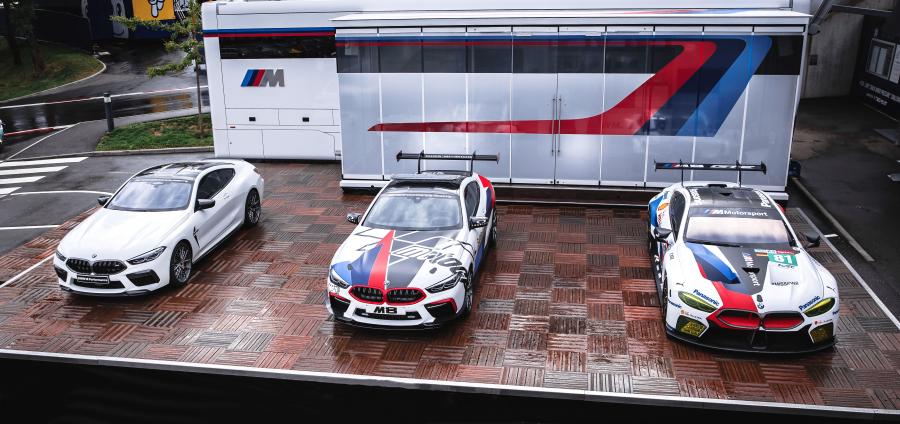  BMW M8 Competition Coupe MotoGP Safety Car (F92) 2019 года  (фото 19 из 38)